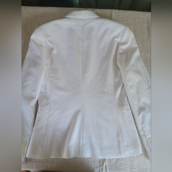 Express White Tailored Blazer with Notched Lapel - Picture 5 of 8